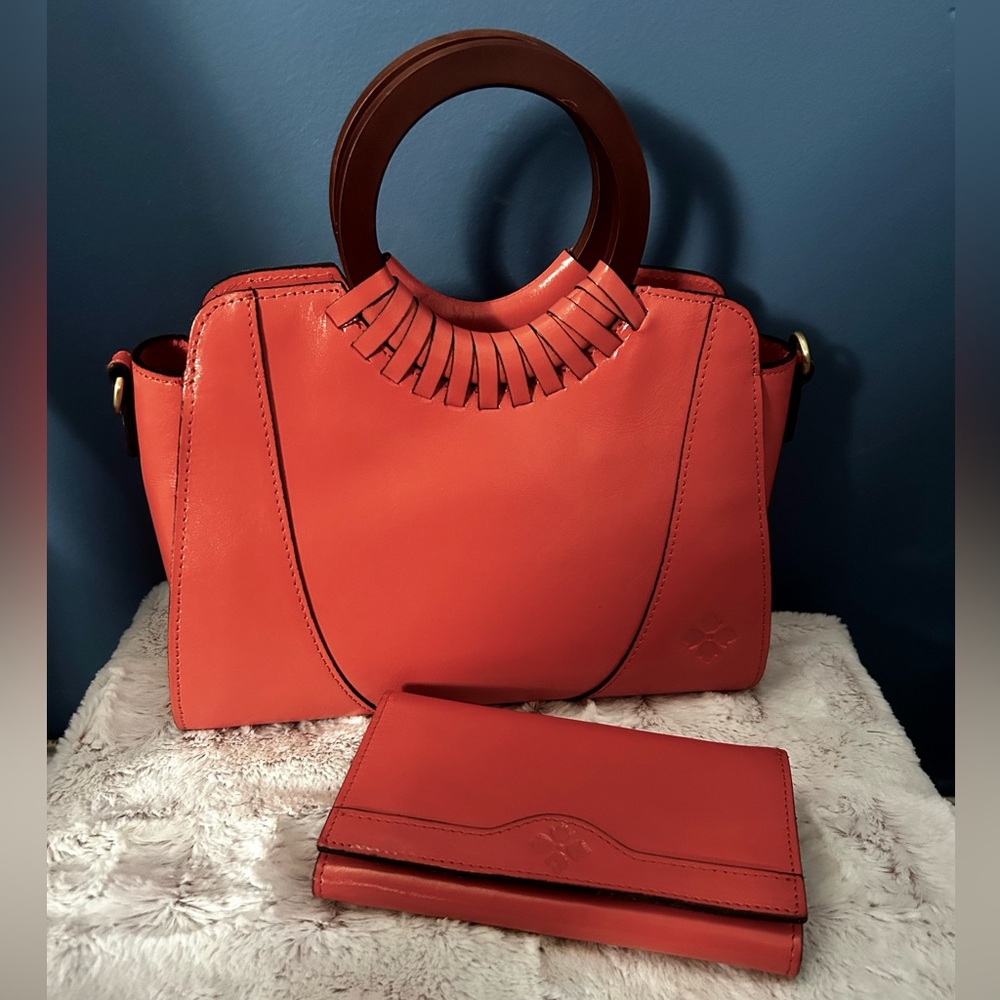 Patricia Nash Orange Leather Handbag & Wallet